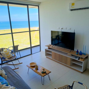 Apt with sunset & beach views